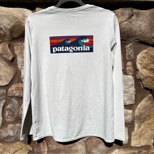 Patagonia Long Sleeve Shirt Capilene Cool Daily Performance White Logo Men’s M